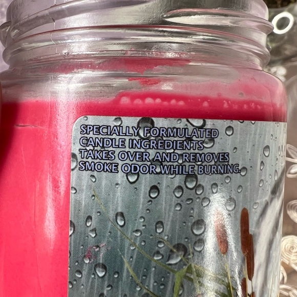 The Original Smoke Out Odor eliminating Soy Wax Candle - Picture 8 of 14